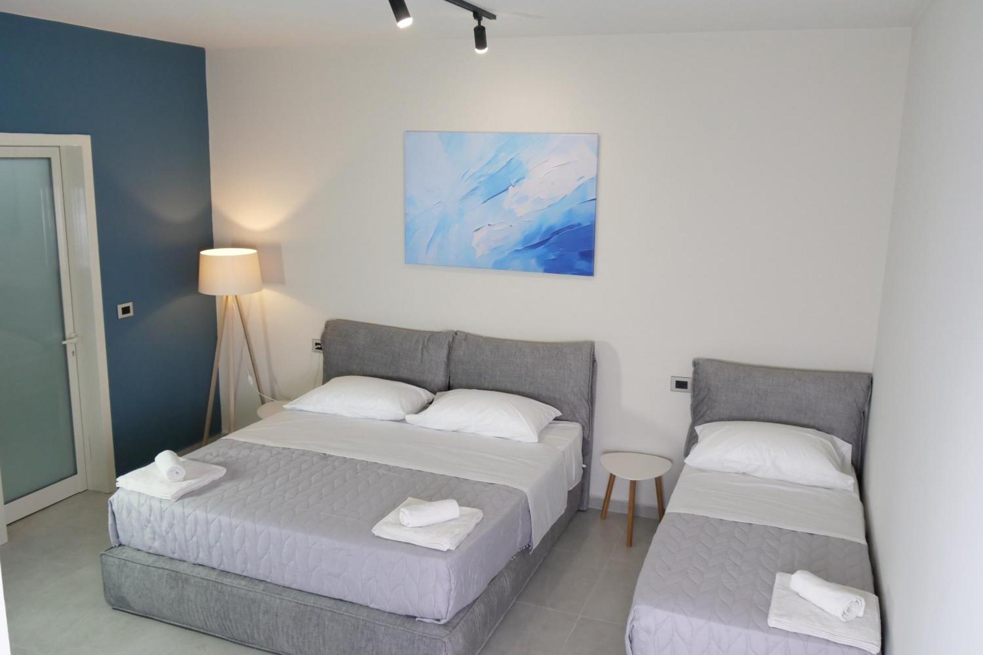Stay-Five Rooms & Apartments Shkodër Dış mekan fotoğraf