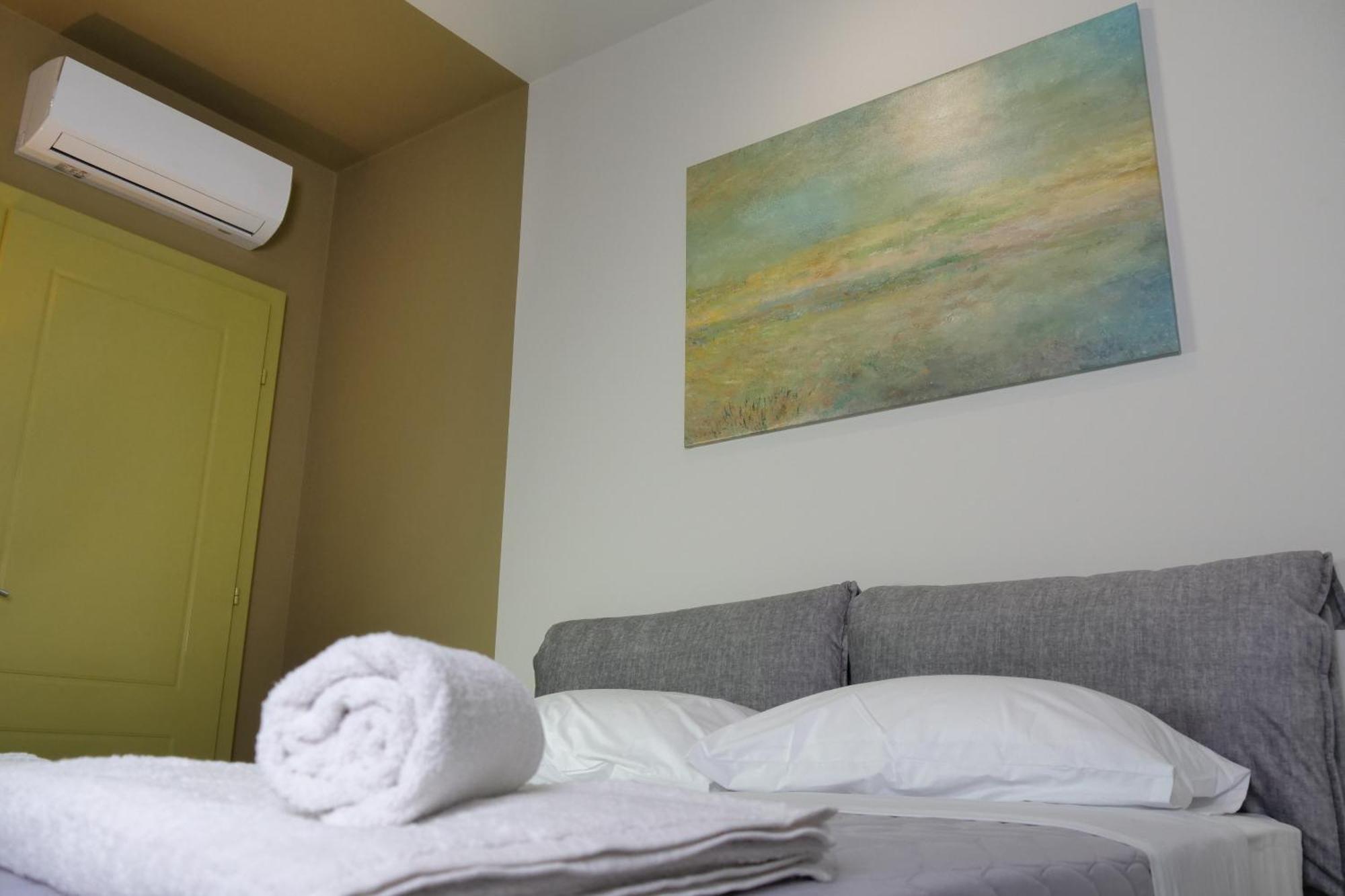 Stay-Five Rooms & Apartments Shkodër Dış mekan fotoğraf
