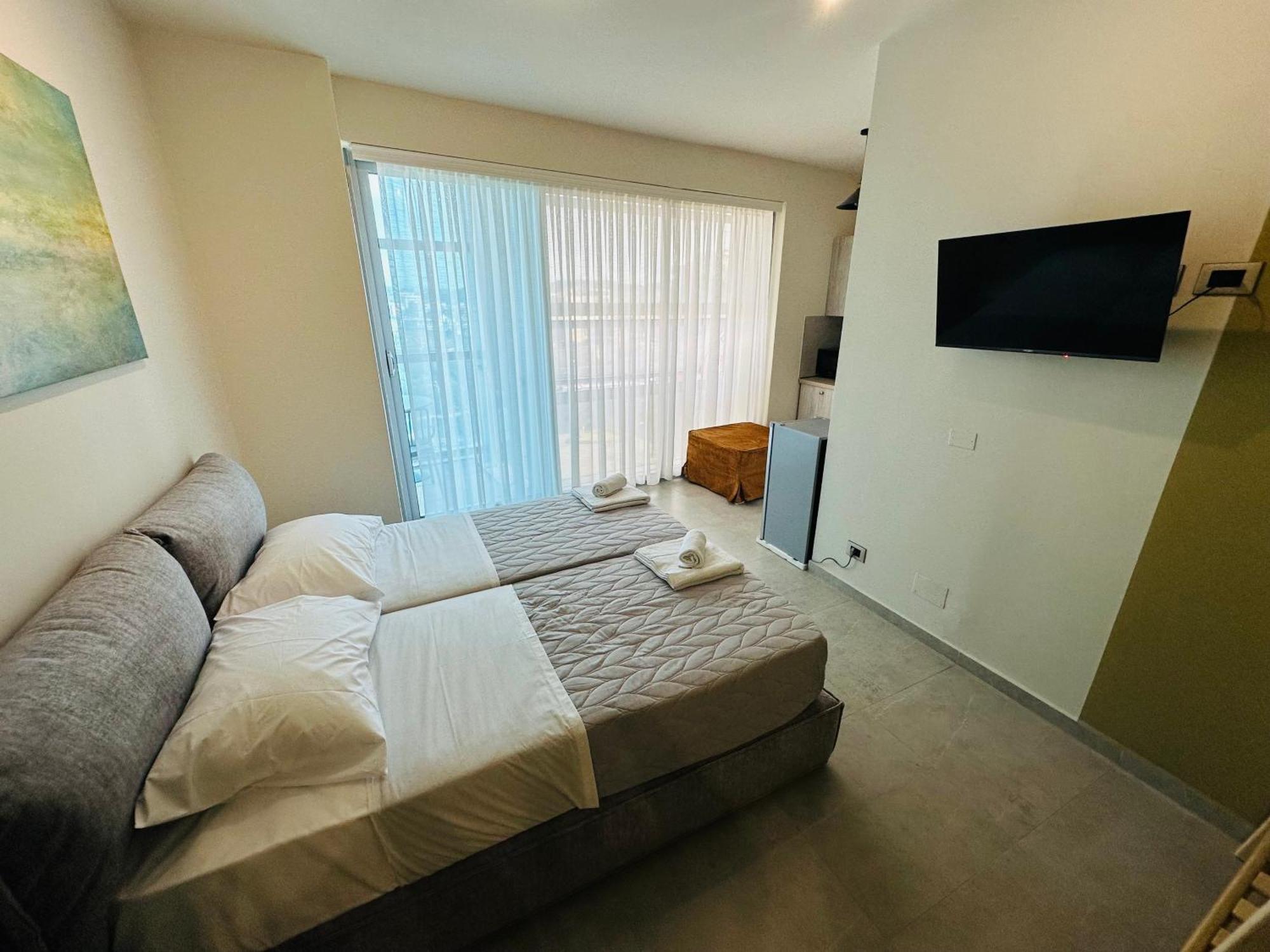 Stay-Five Rooms & Apartments Shkodër Dış mekan fotoğraf