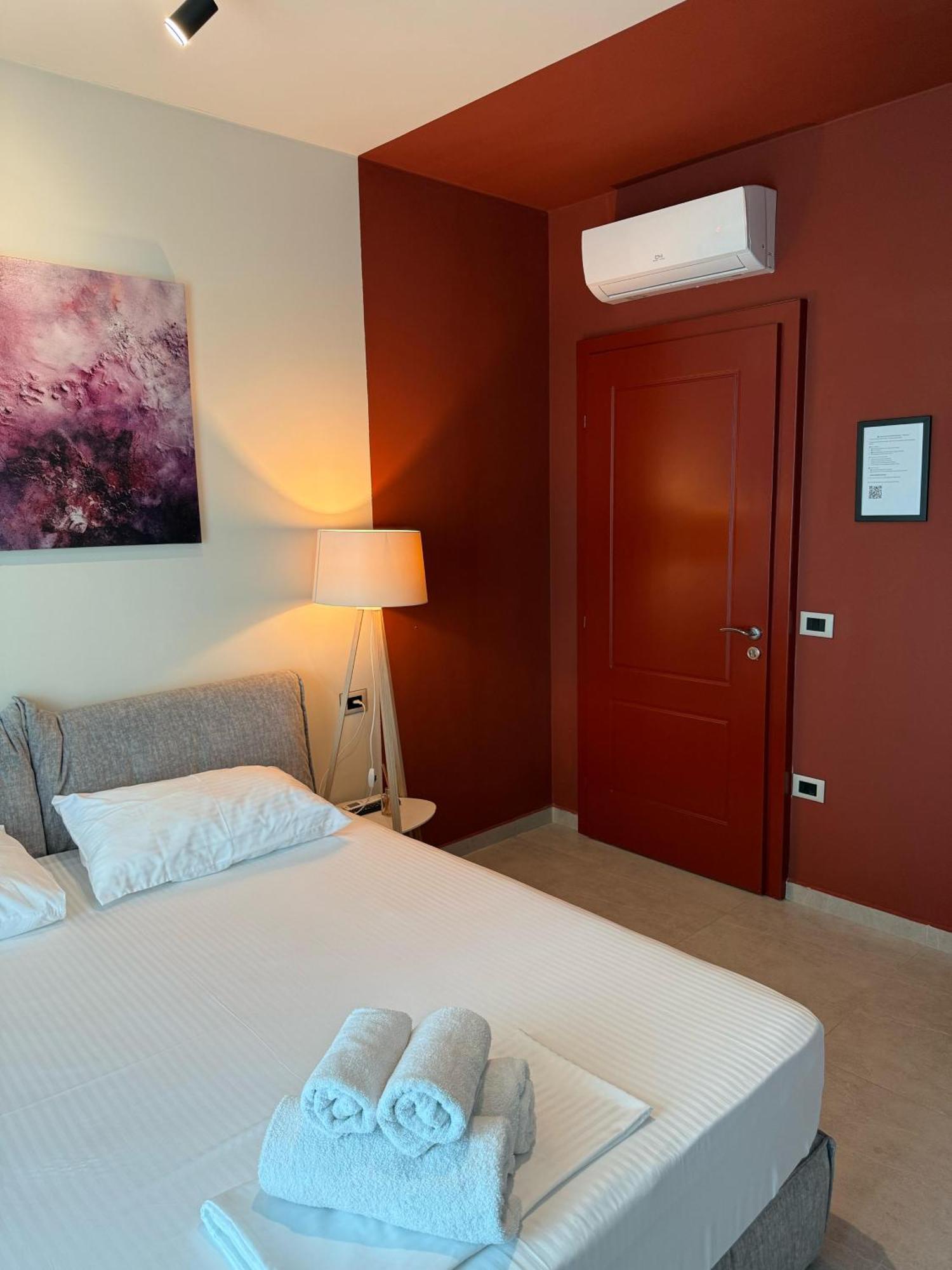 Stay-Five Rooms & Apartments Shkodër Dış mekan fotoğraf